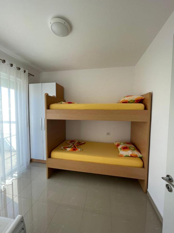 Nimfeum Apartments Shëngjin Dış mekan fotoğraf