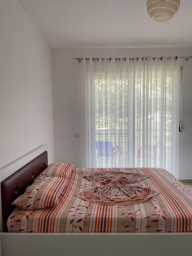 Nimfeum Apartments Shëngjin Dış mekan fotoğraf